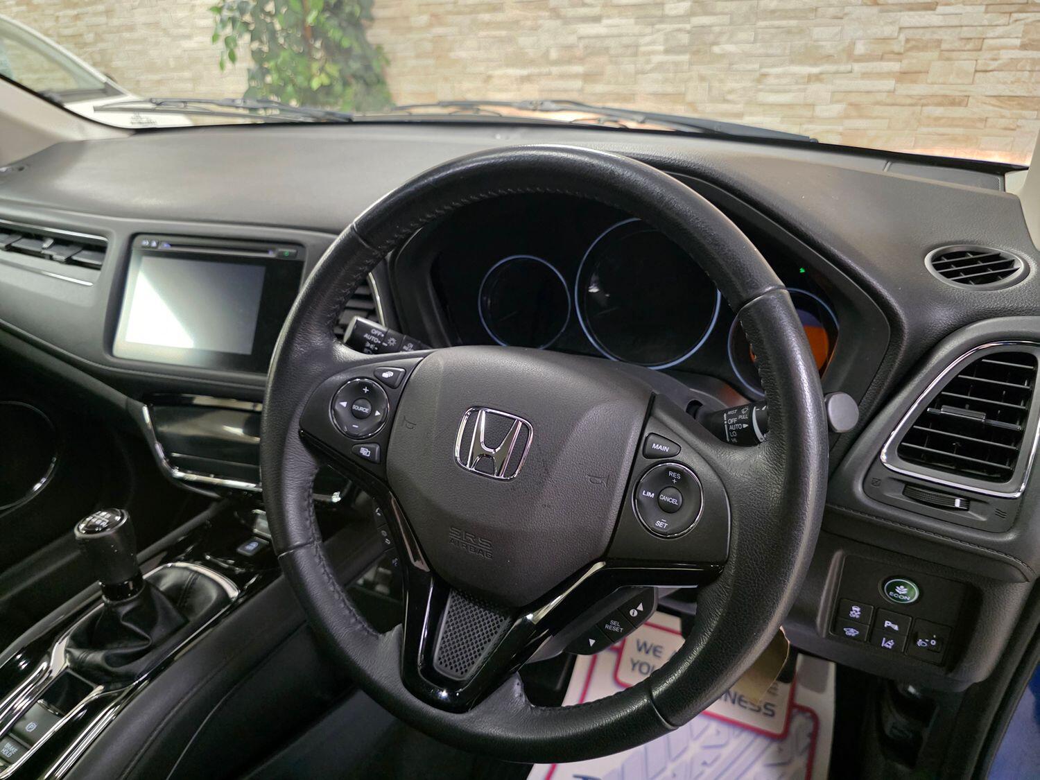 Used Honda HR-V 2016 for sale - 77370616: Photo 5