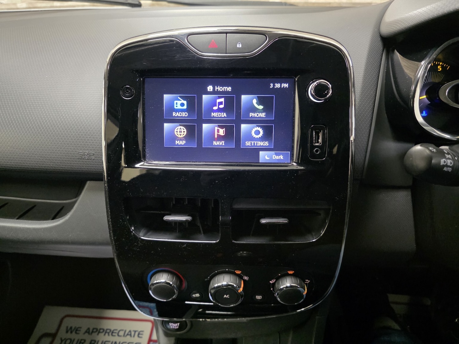 Used Renault Clio 2013 for sale - 77303718: Photo 13