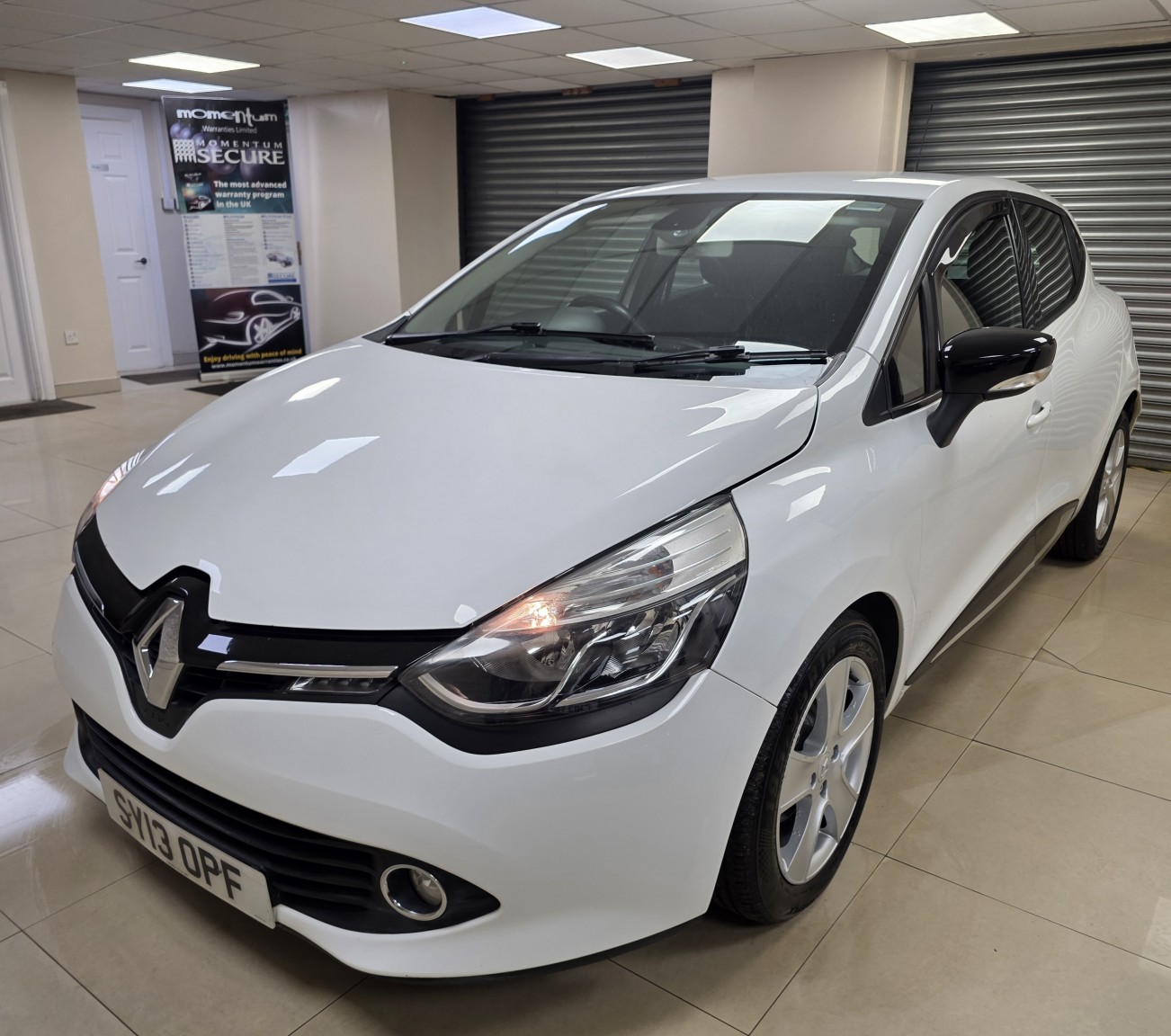 Used Renault Clio 2013 for sale - 77303718: Photo 2