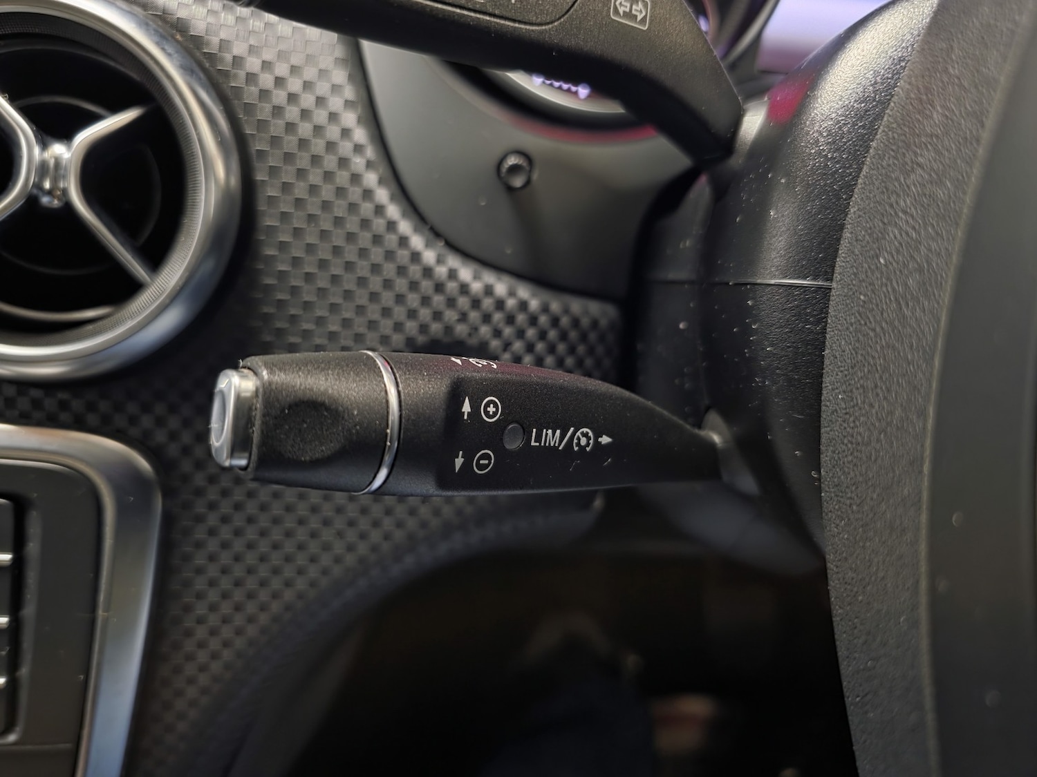 Used Mercedes-Benz A-Class 2017 for sale - 77251231: Photo 6