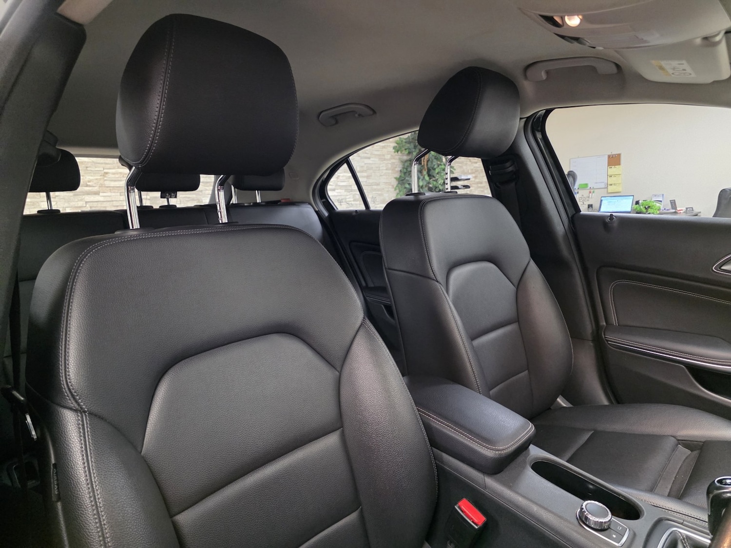 Used Mercedes-Benz A-Class 2017 for sale - 77251231: Photo 9