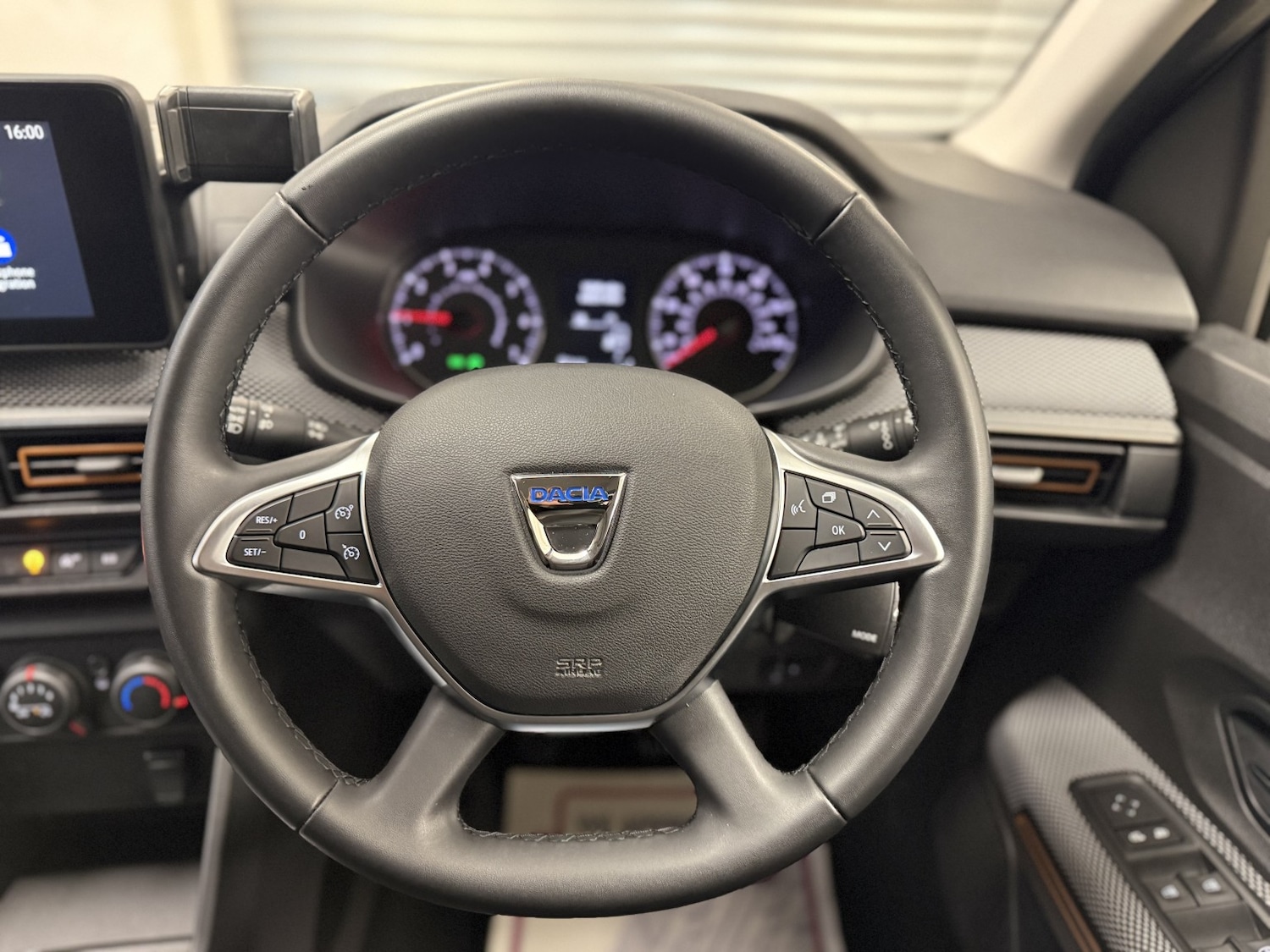 Used Dacia Sandero Stepway 2022 for sale - 76643385: Photo 10