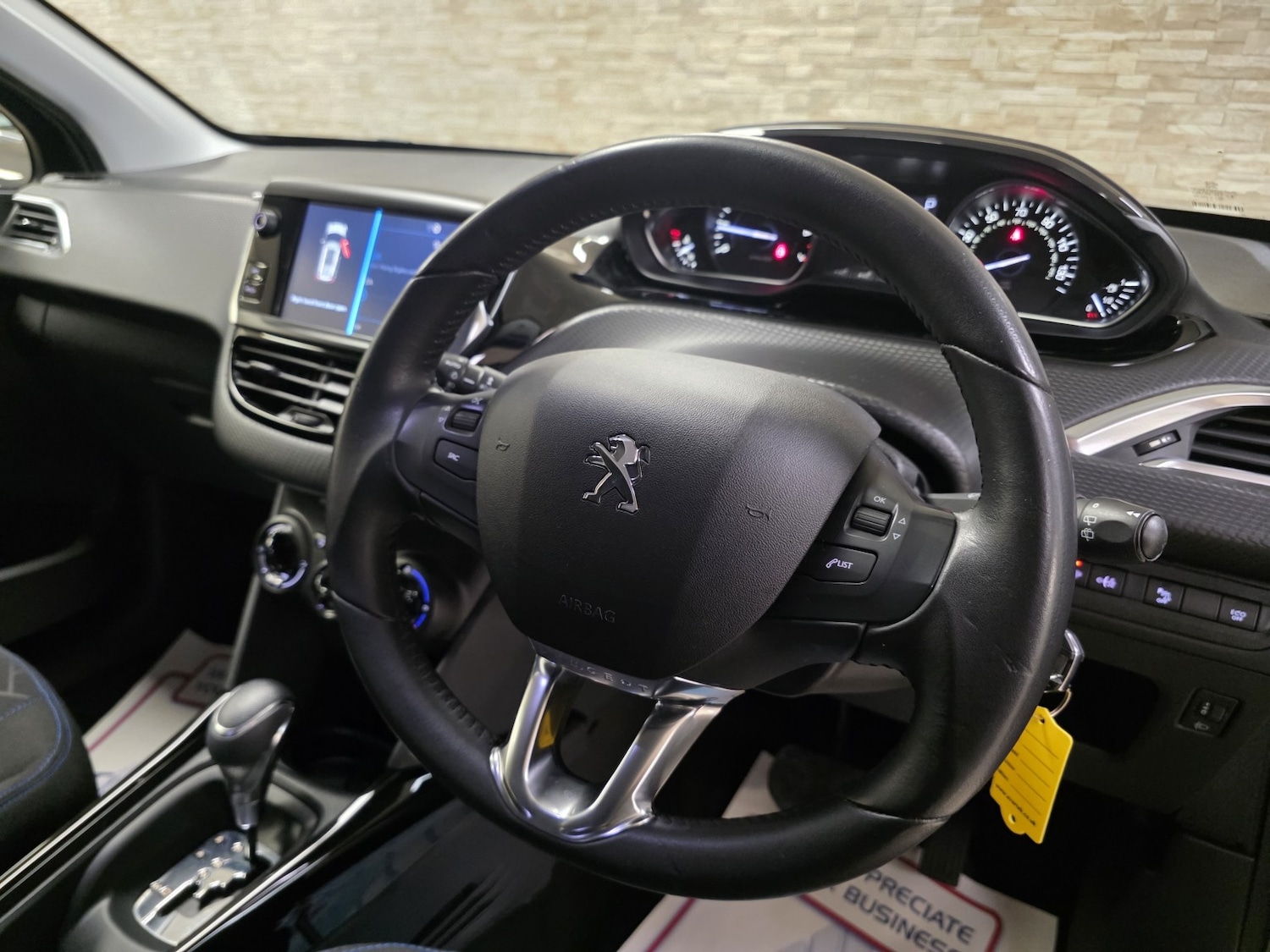 Used Peugeot 2008 2019 for sale - 78105923: Photo 5