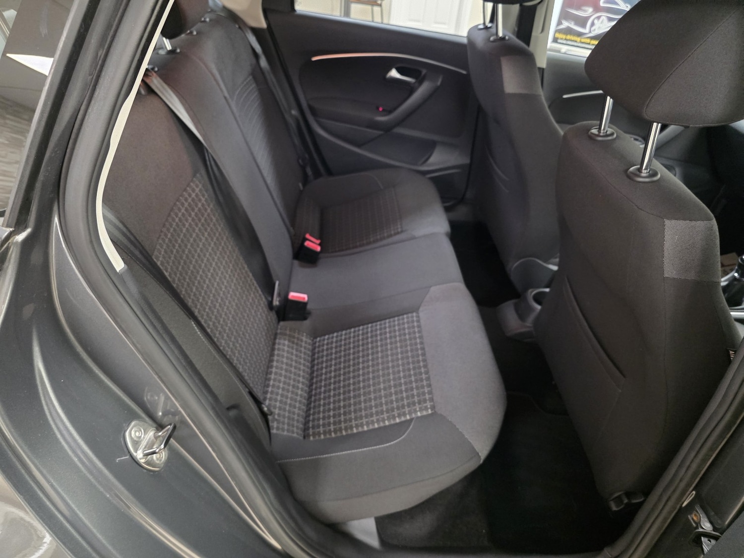 Used Volkswagen Polo 2014 for sale - 76979562: Photo 14