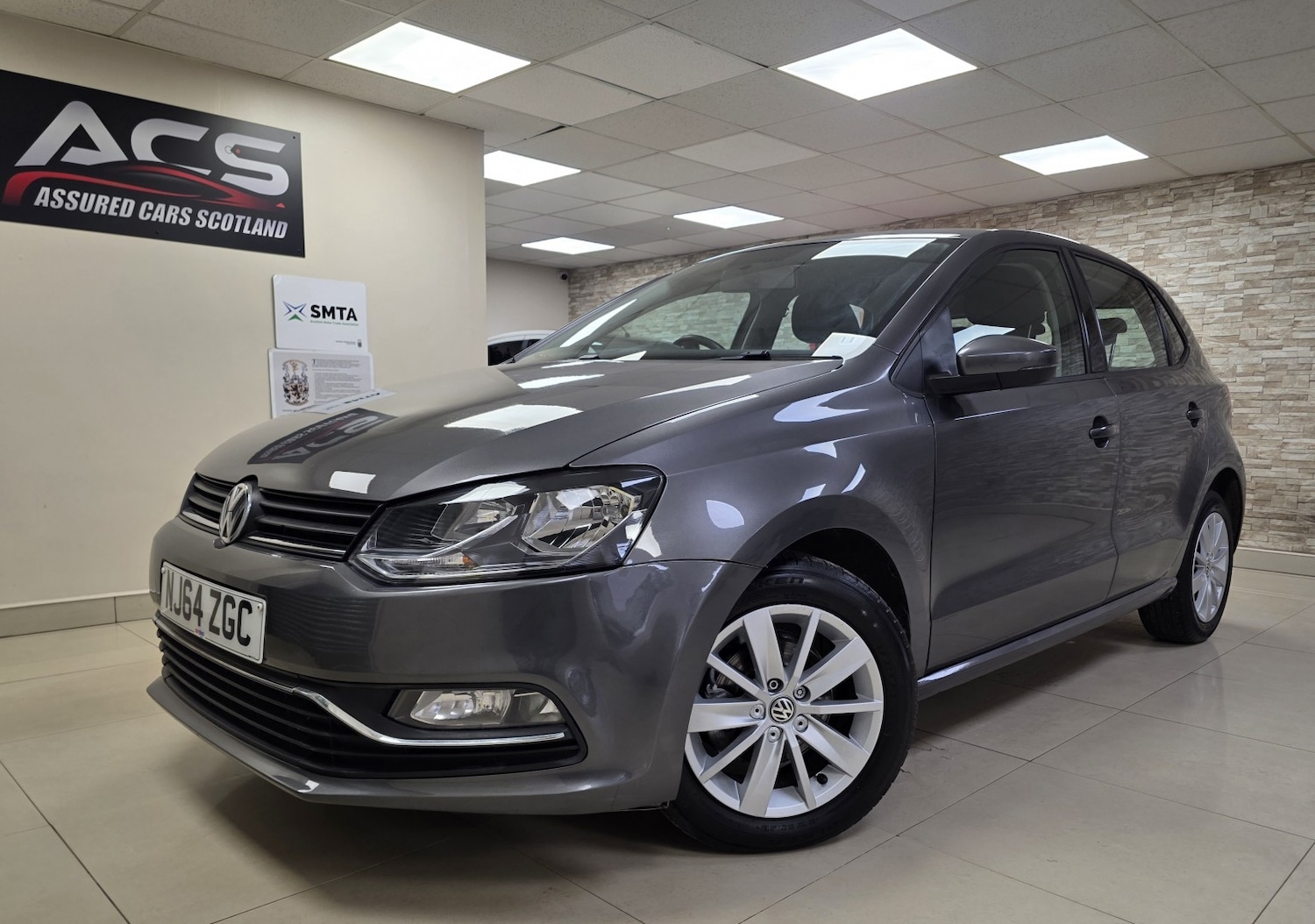 Used Volkswagen Polo 2014 for sale - 76979562: Photo 2