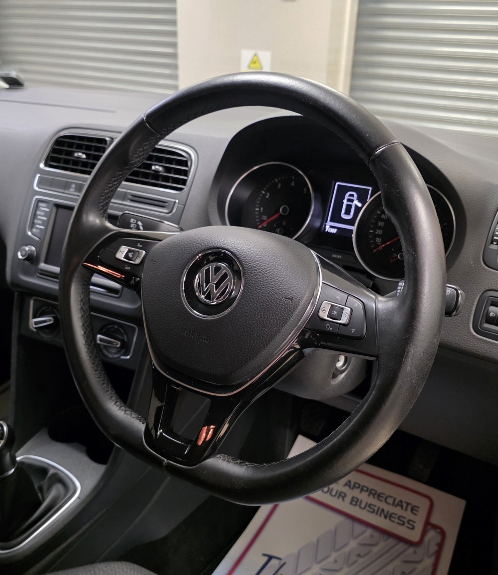 Used Volkswagen Polo 2014 for sale - 76979562: Photo 5