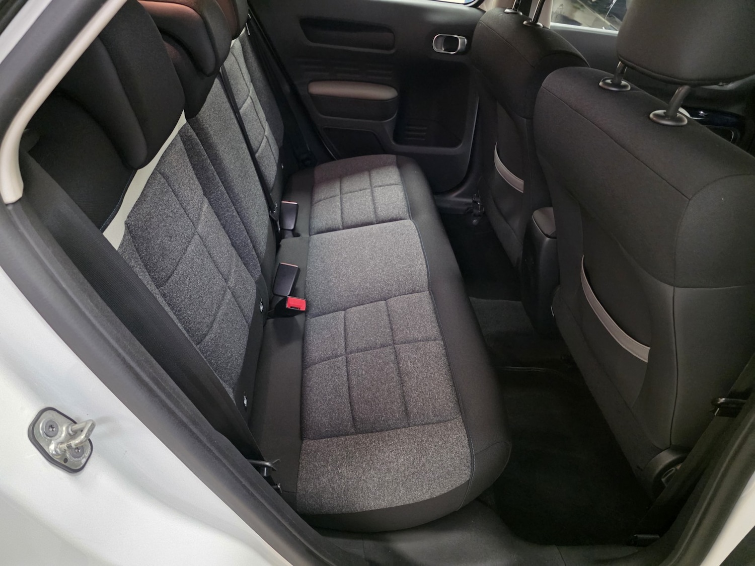 Used Citroen C4 Cactus 2018 for sale - 77264464: Photo 17