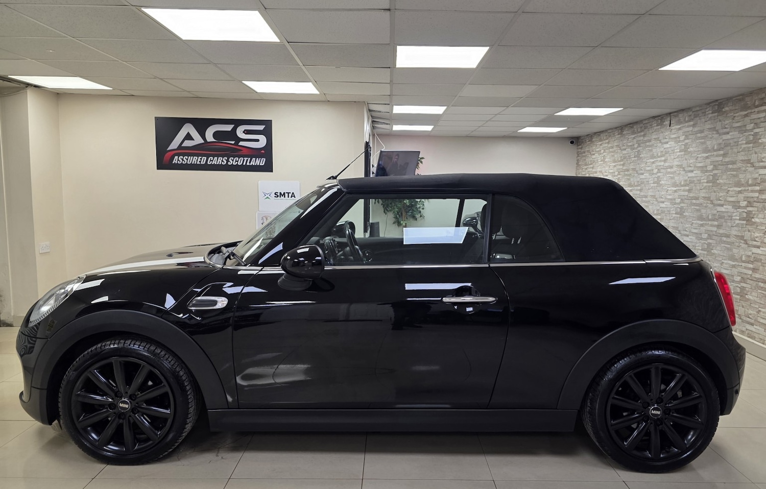 Used MINI Convertible 2016 for sale - 77494760: Photo 7