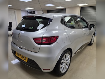 Used Renault Clio 2017 for sale - 78285530: Photo