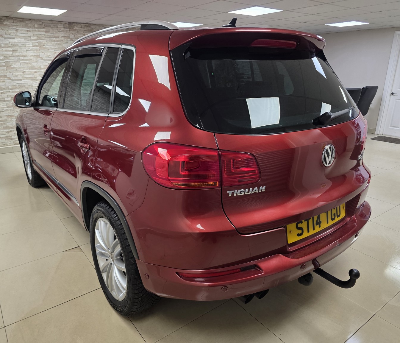 Used Volkswagen Tiguan 2014 for sale - 77357411: Photo 5