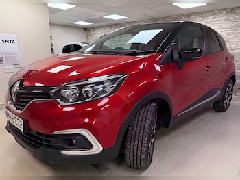 Used Renault Captur 2018 for sale - 76407503: Photo