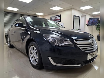 Vauxhall - Insignia