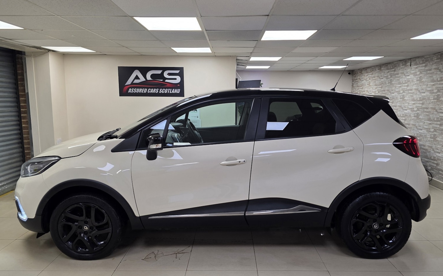 Used Renault Captur 2018 for sale - 77303705: Photo 14
