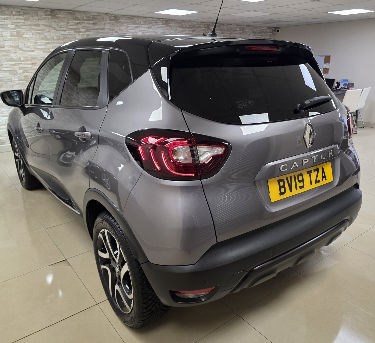 Used Renault Captur 2019 for sale - 77836883: Photo 4