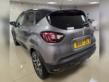 Used Renault Captur 2019 for sale - 77836883: Photo