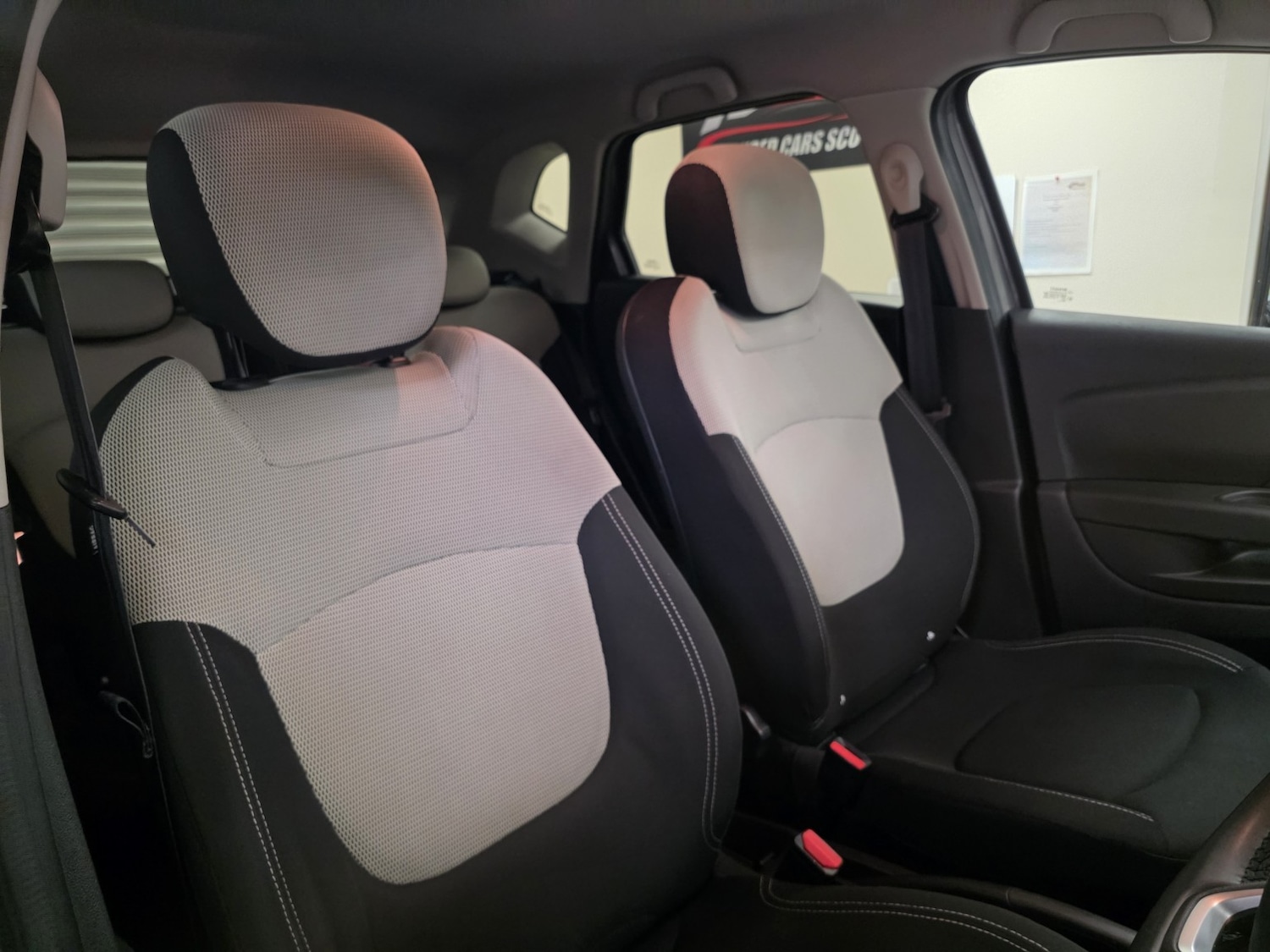 Used Renault Captur 2019 for sale - 77836883: Photo 6