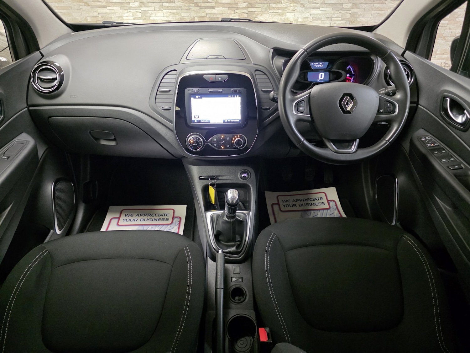 Used Renault Captur 2019 for sale - 77836883: Photo 9