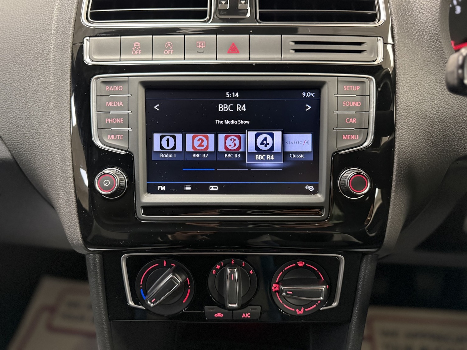 Used Volkswagen Polo 2017 for sale - 76725590: Photo 14