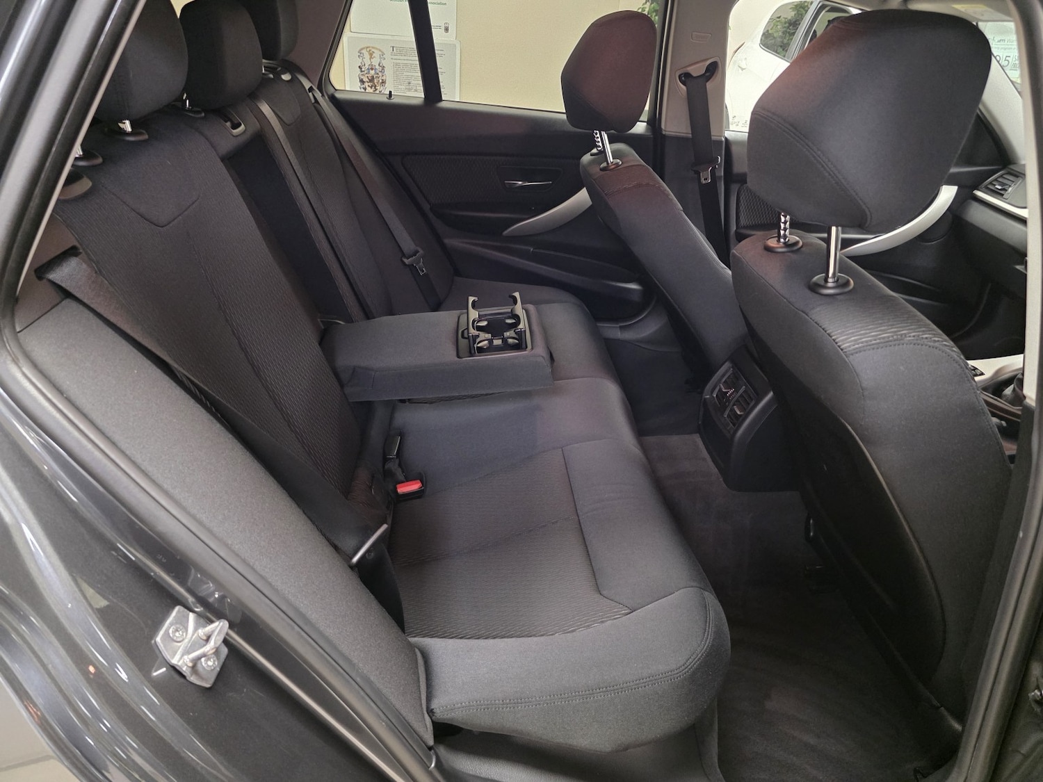 Used BMW 3 Series 2014 for sale - 76547901: Photo 18