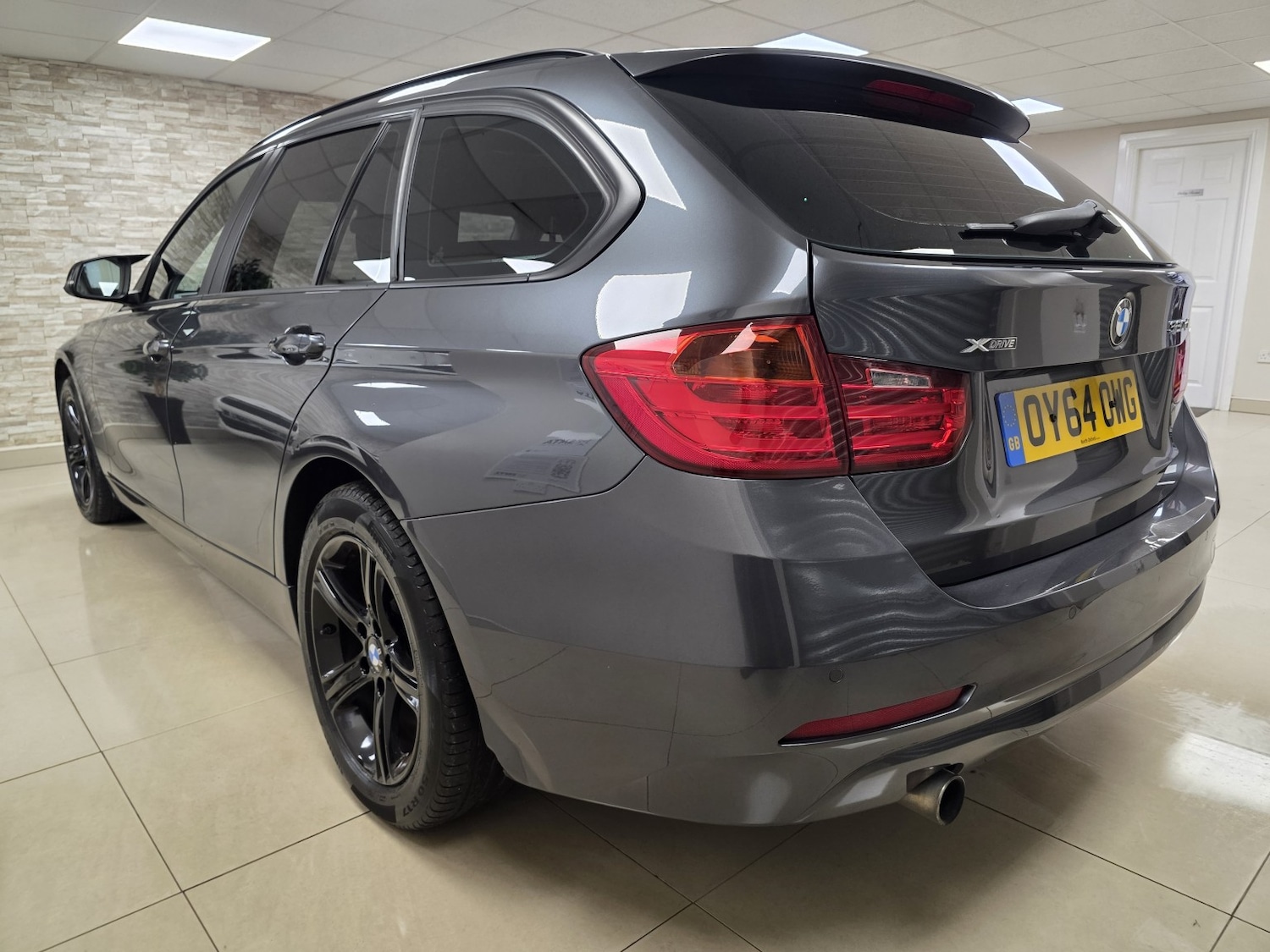 Used BMW 3 Series 2014 for sale - 76547901: Photo 3