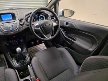 Used Ford Fiesta 2017 for sale - 74905469: Photo