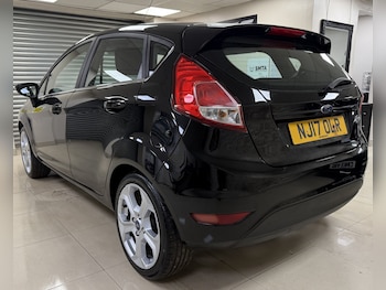 Used Ford Fiesta 2017 for sale - 77656265: Photo