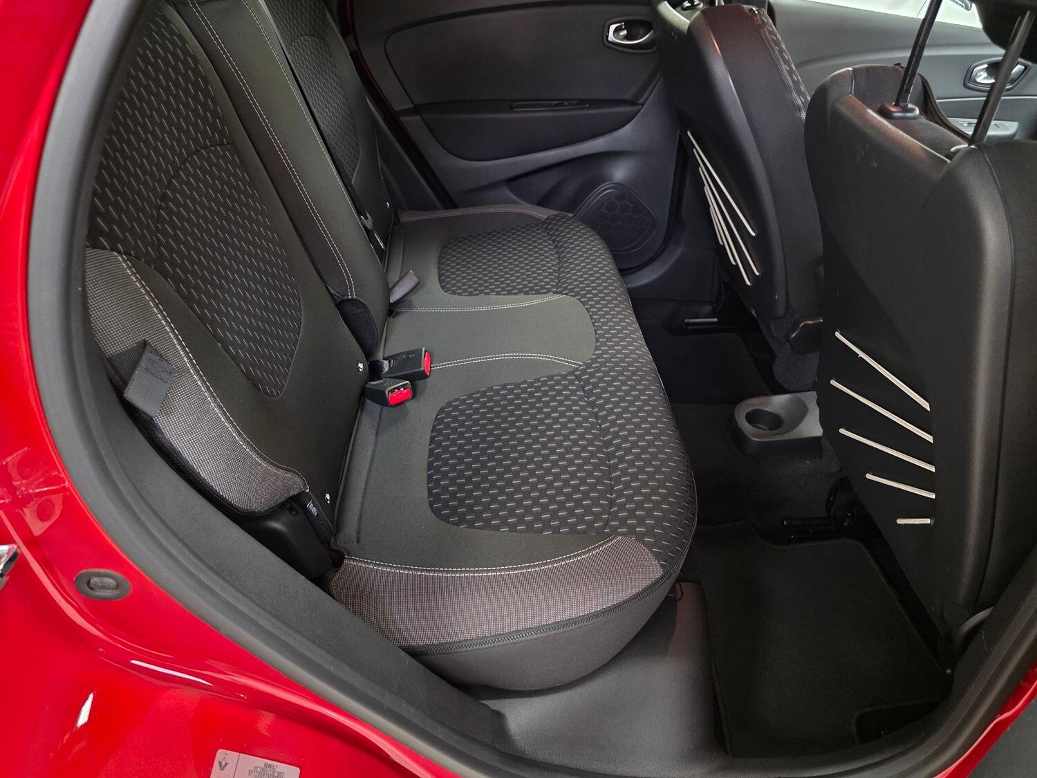 Used Renault Captur 2018 for sale - 76149214: Photo 18