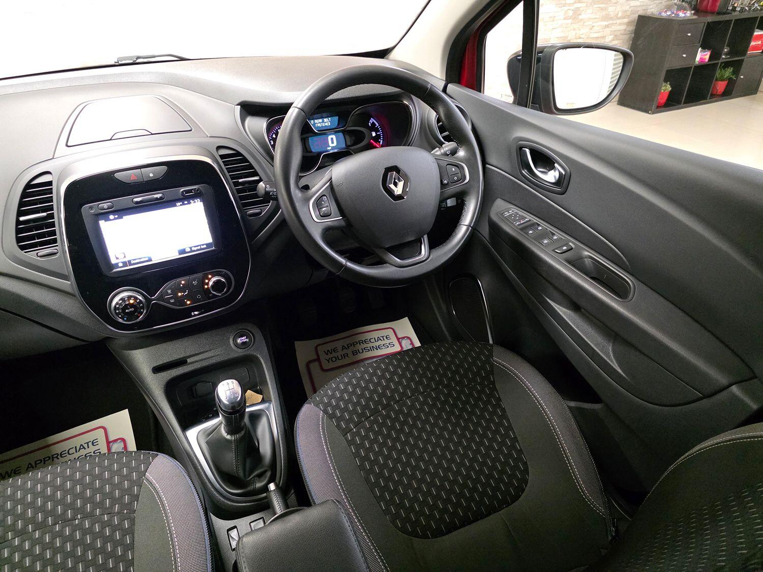 Used Renault Captur 2018 for sale - 76149214: Photo 19