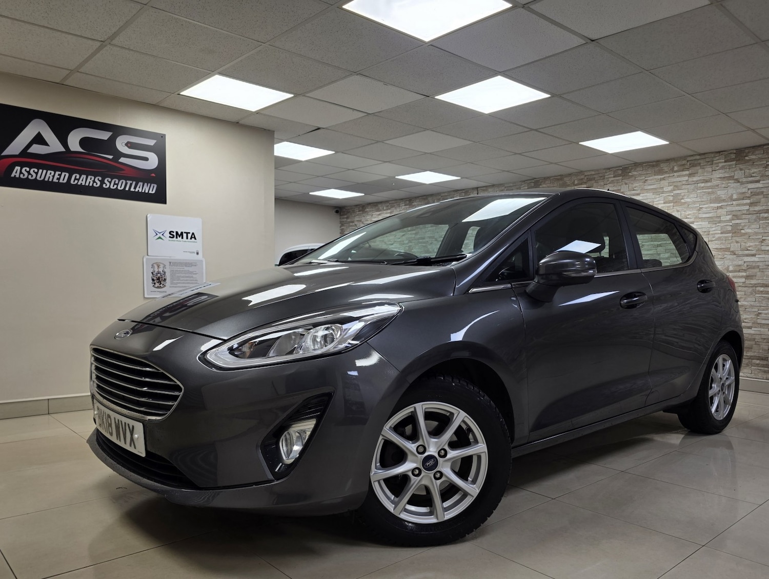 Used Ford Fiesta 2018 for sale - 76784944: Photo 2