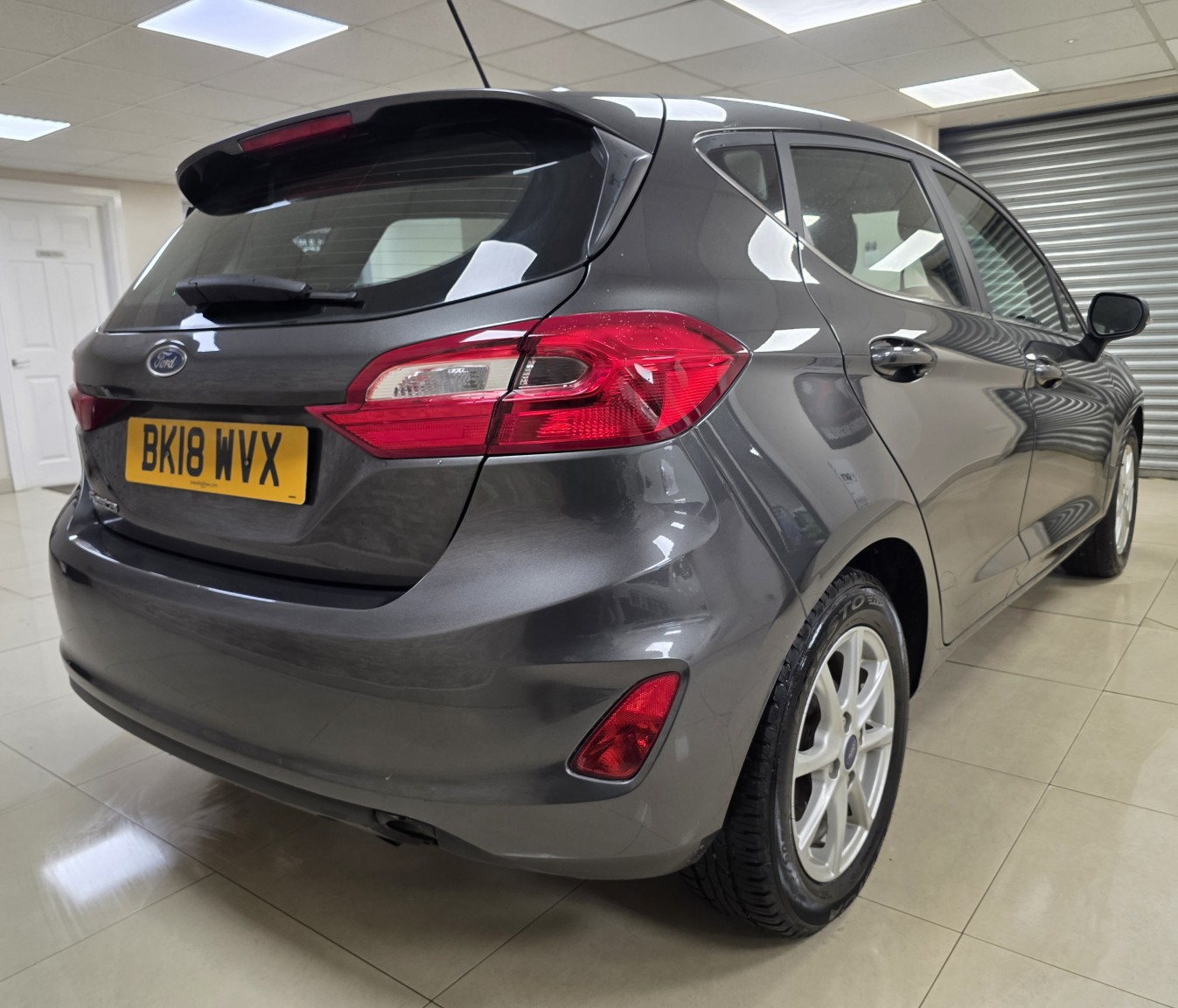 Used Ford Fiesta 2018 for sale - 76784944: Photo 4