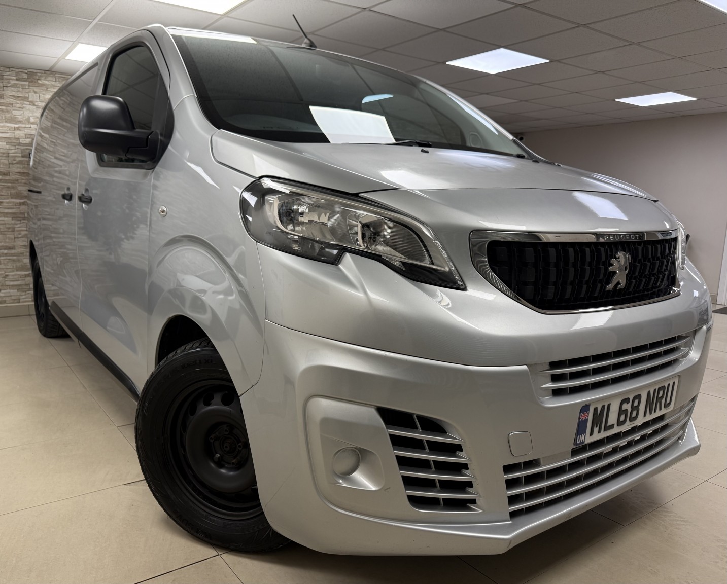 Used Peugeot Expert 2018 for sale - 76643442: Photo 1