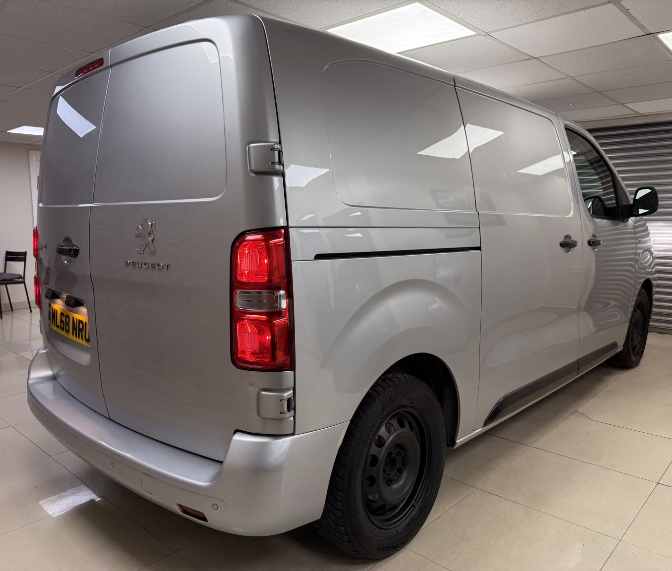 Used Peugeot Expert 2018 for sale - 76643442: Photo 3