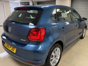 Used Volkswagen Polo 2015 for sale - 75183771: Photo