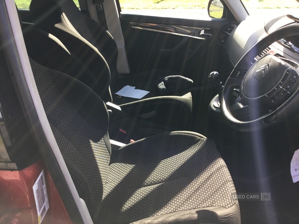Used Citroen C4 Picasso 2013 for sale - 74044038: Photo 5