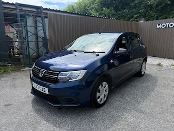 Used Dacia Sandero 2017 for sale - 79284731: Photo