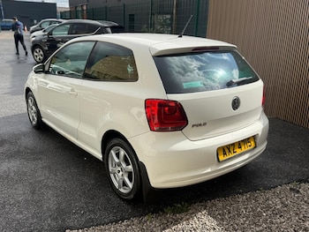 Used Volkswagen Polo 2010 for sale - 75927096: Photo