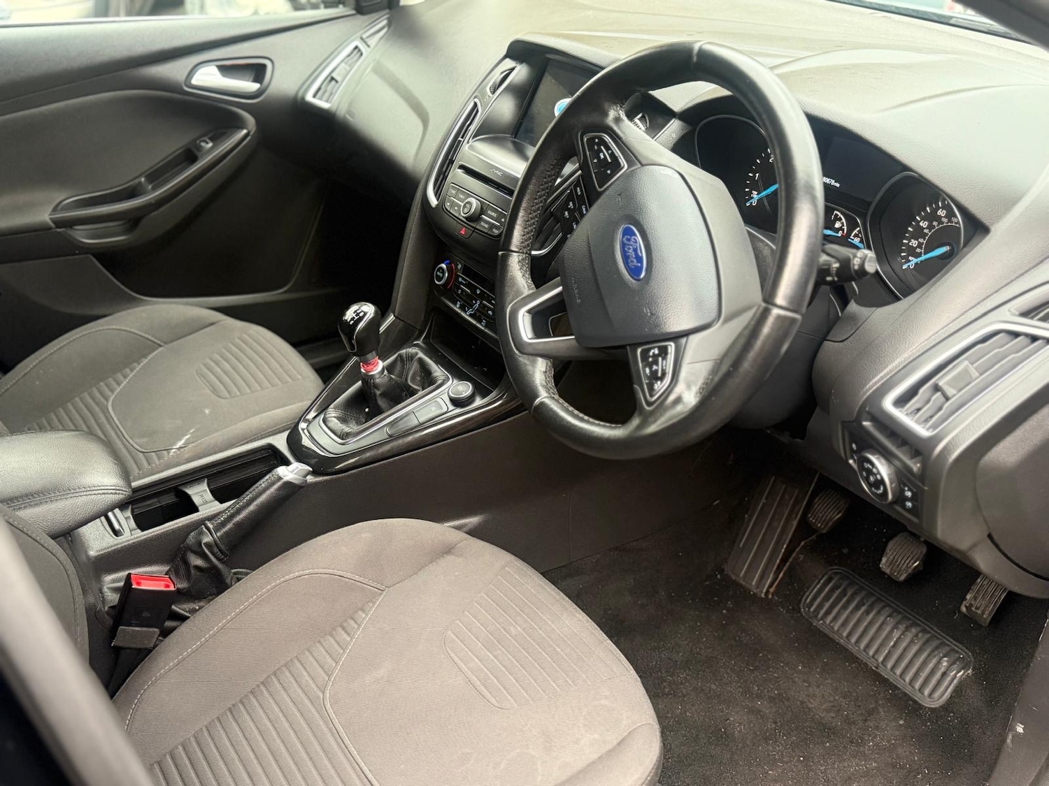 Used Ford Focus 2018 for sale - 78057308: Photo 18