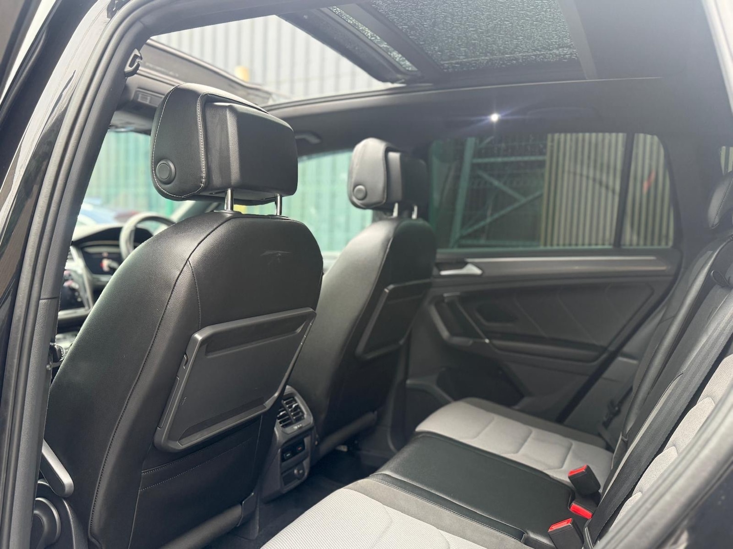 Used Volkswagen Tiguan 2017 for sale - 77140880: Photo 21