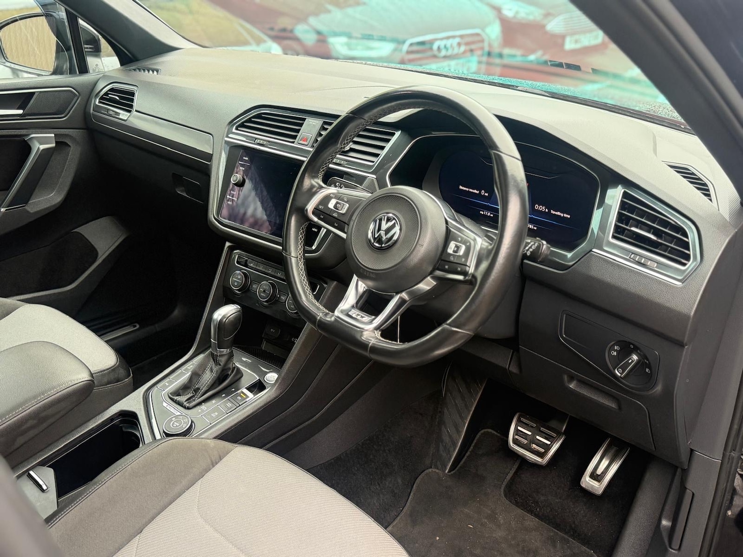 Used Volkswagen Tiguan 2017 for sale - 77140880: Photo 22