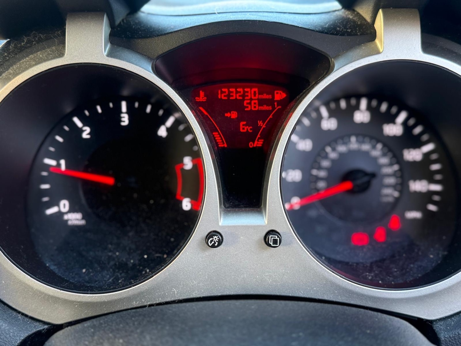 Used Nissan Juke 2014 for sale - 77223382: Photo 18