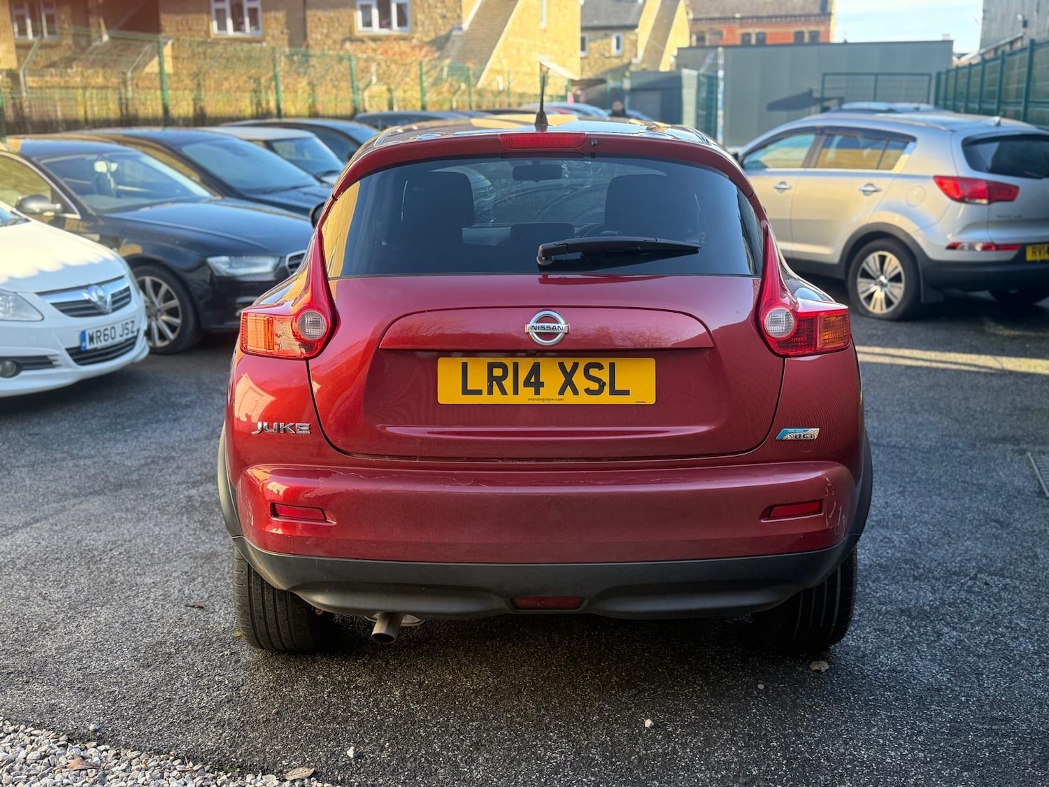 Used Nissan Juke 2014 for sale - 77223382: Photo 4