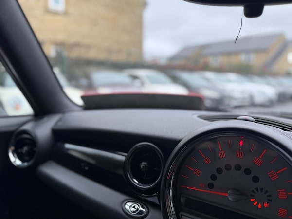 Used MINI Convertible 2010 for sale - 76332391: Photo 14