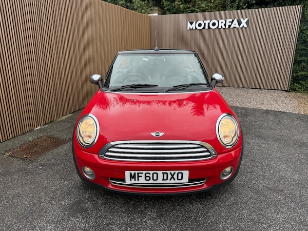Used MINI Convertible 2010 for sale - 76332391: Photo 2