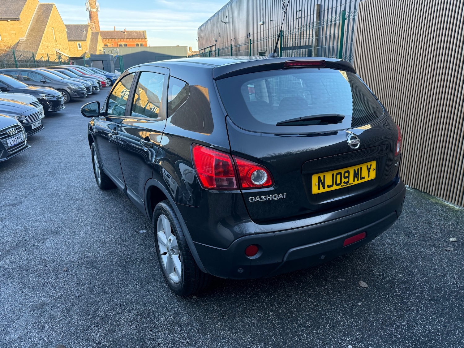 Used Nissan Qashqai 2009 for sale - 77223374: Photo 12