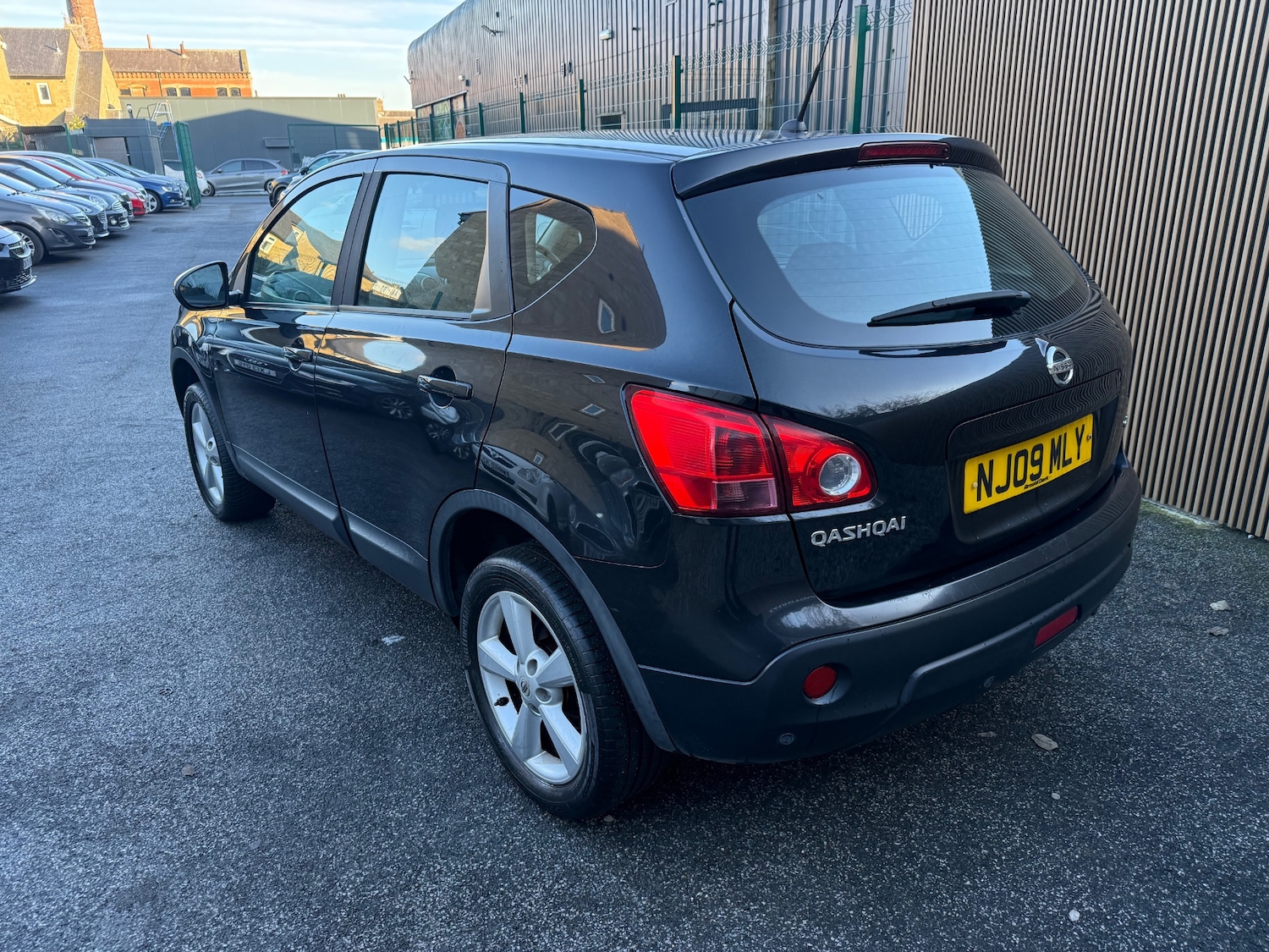 Used Nissan Qashqai 2009 for sale - 77223374: Photo 13