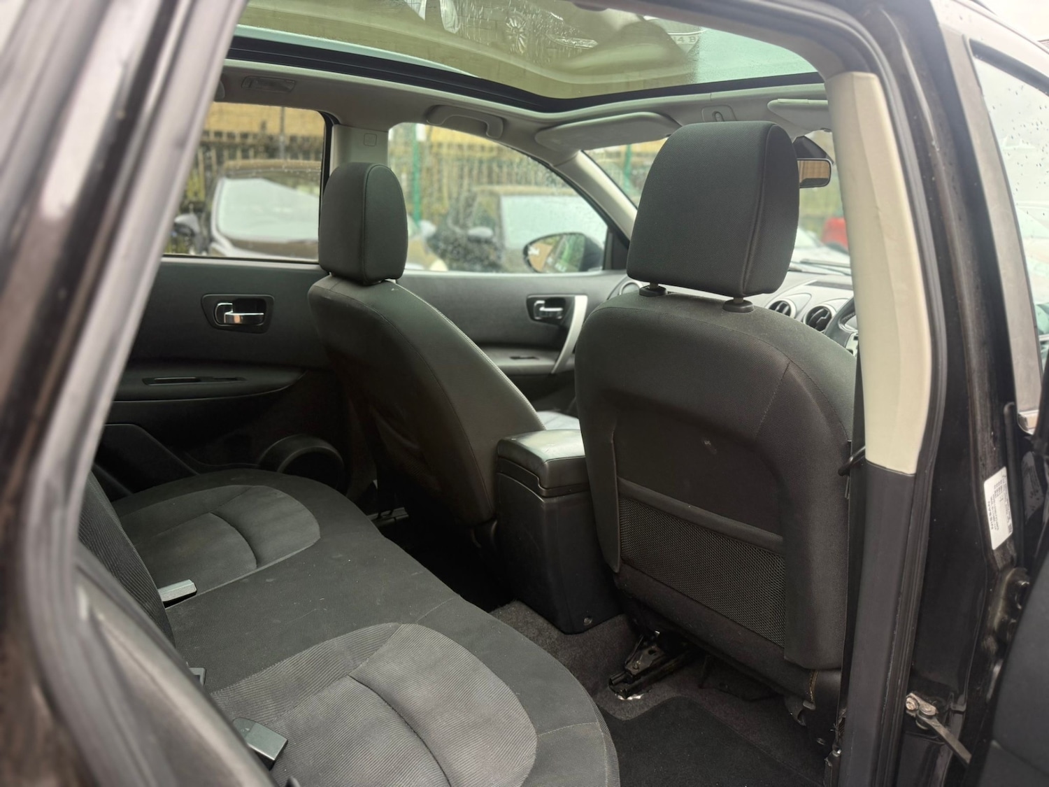 Used Nissan Qashqai 2010 for sale - 77778889: Photo 15