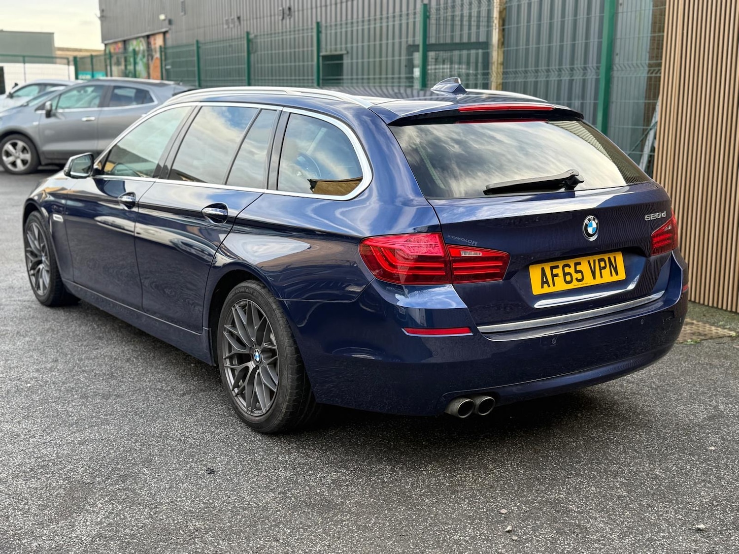 Used BMW 5 Series 2015 for sale - 77277464: Photo 4