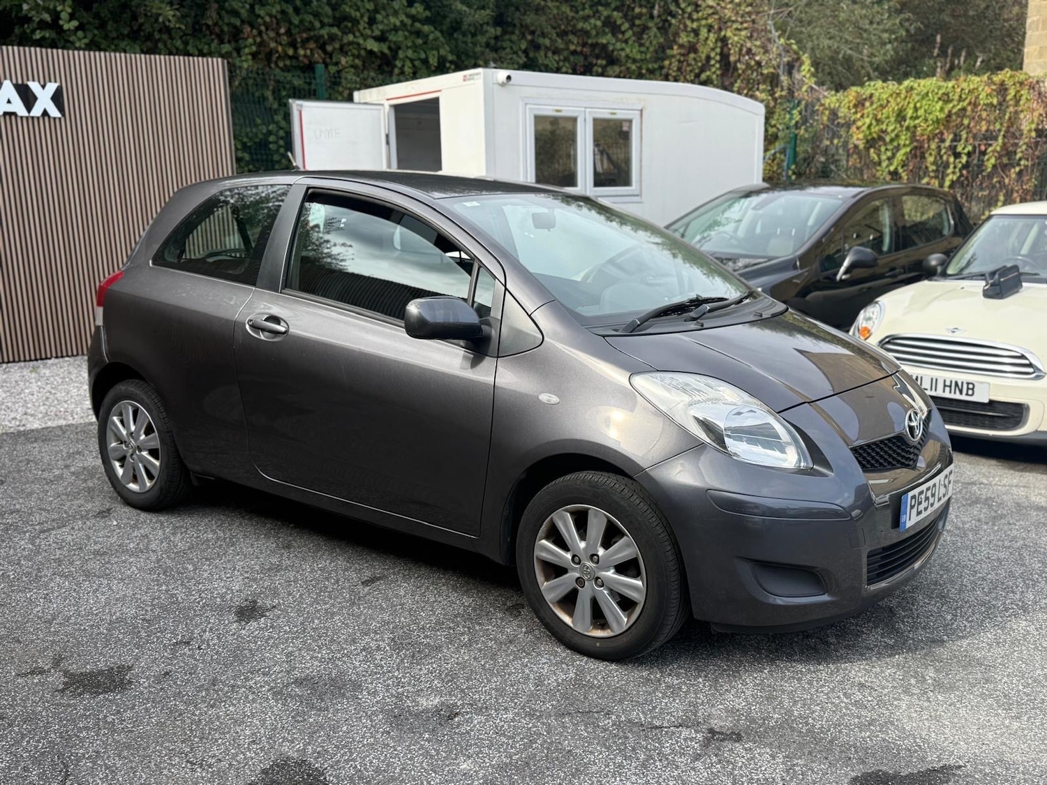 Used Toyota Yaris 2009 for sale - 76504534: Photo 13