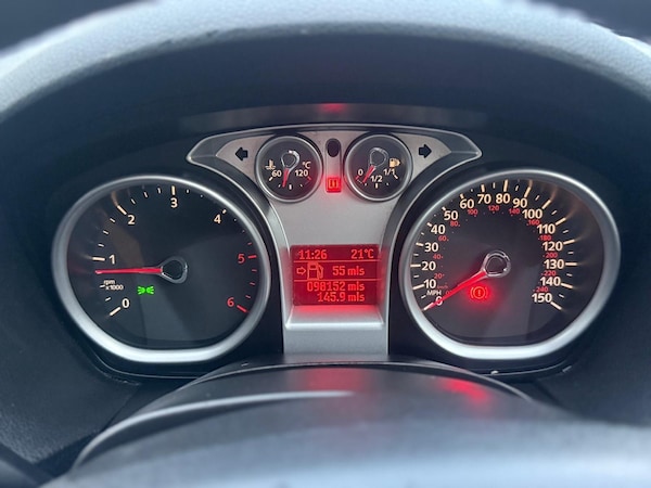 Used Ford Kuga 2011 for sale - 76085351: Photo 21