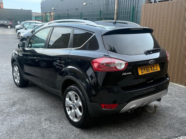 Used Ford Kuga 2011 for sale - 76085351: Photo 4